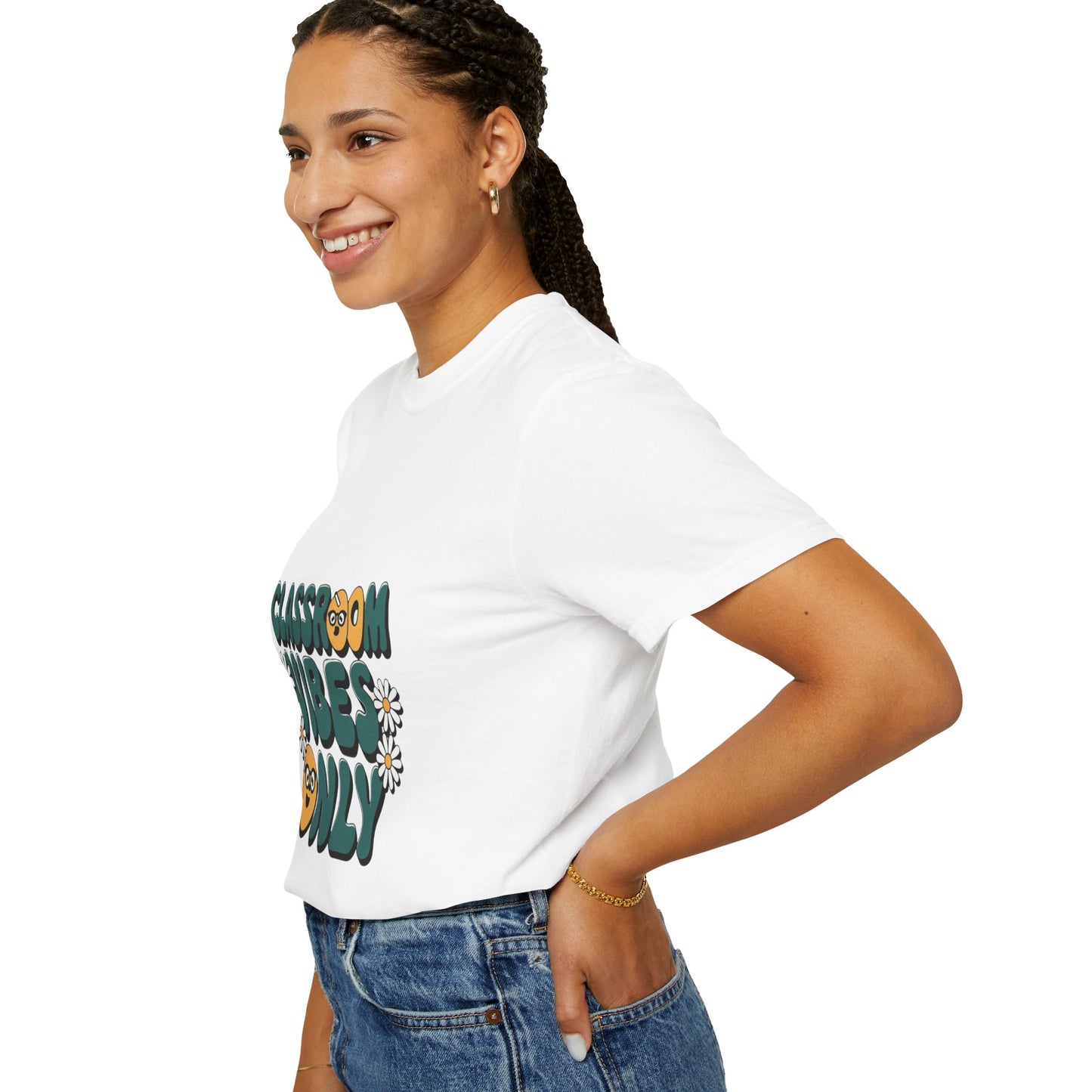 Classroom Vibes Only Unisex Comfort Color 1717 T-shirt - Trendy Teacher Apparel, Teachers Day Appreciation Gift , Back to School Wear, Gift for Educators, Casual Everyday Style
