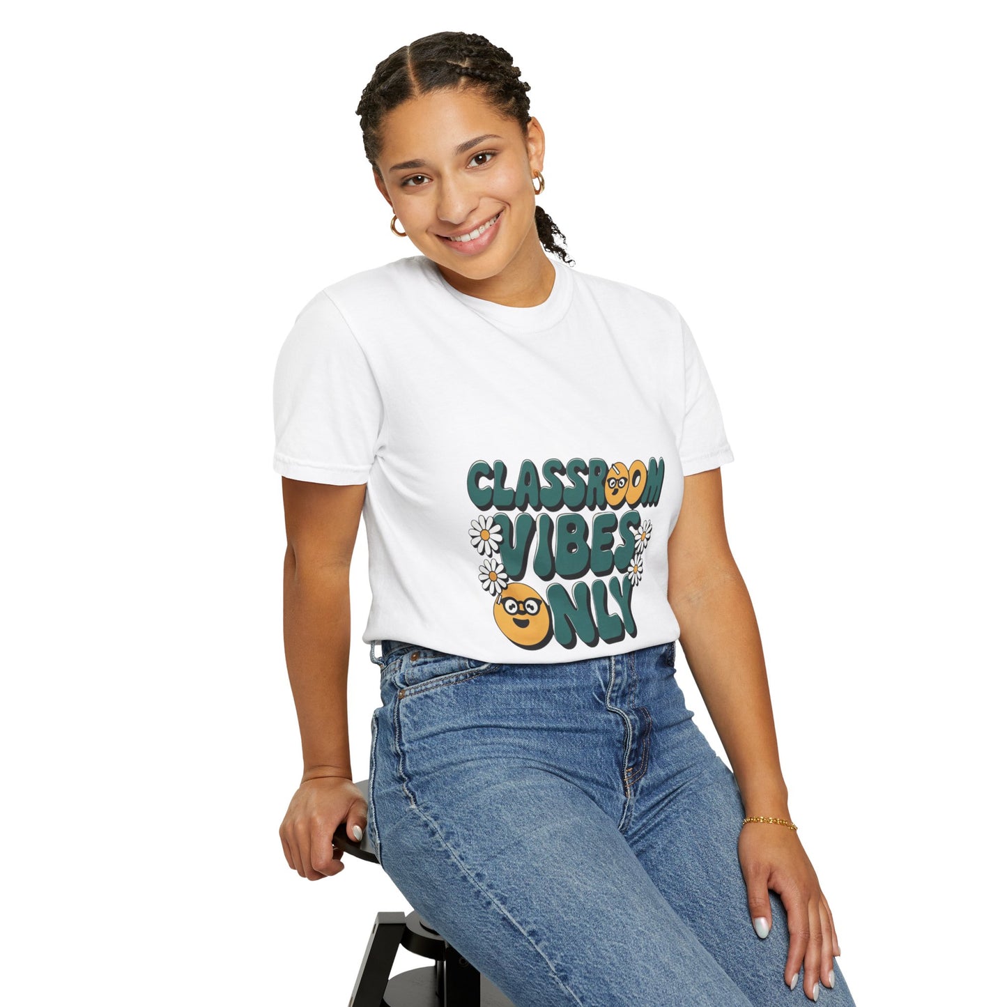 Classroom Vibes Only Unisex Comfort Color 1717 T-shirt - Trendy Teacher Apparel, Teachers Day Appreciation Gift , Back to School Wear, Gift for Educators, Casual Everyday Style